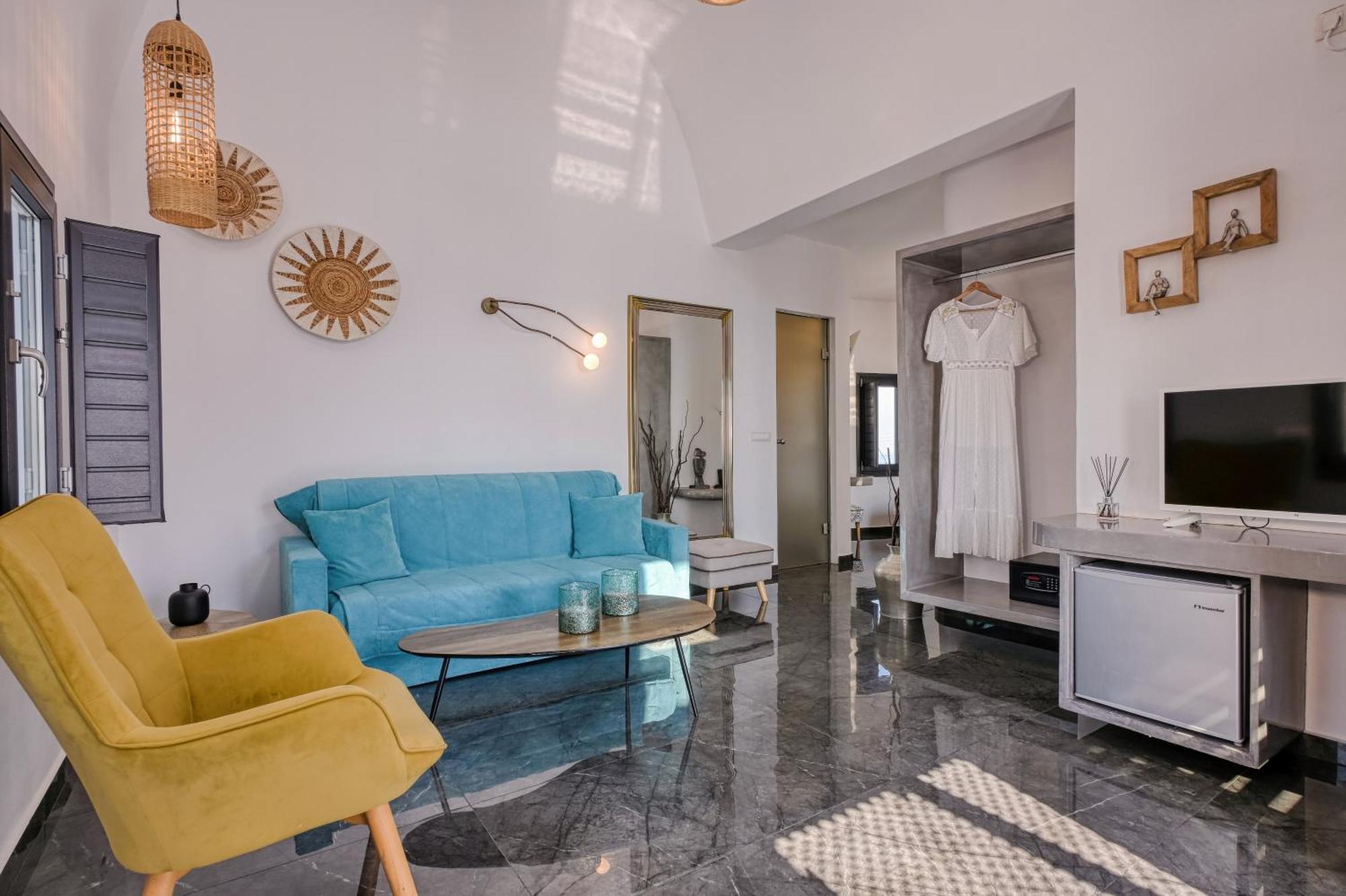 Elegant Suite outdoor heated private Jacuzzi