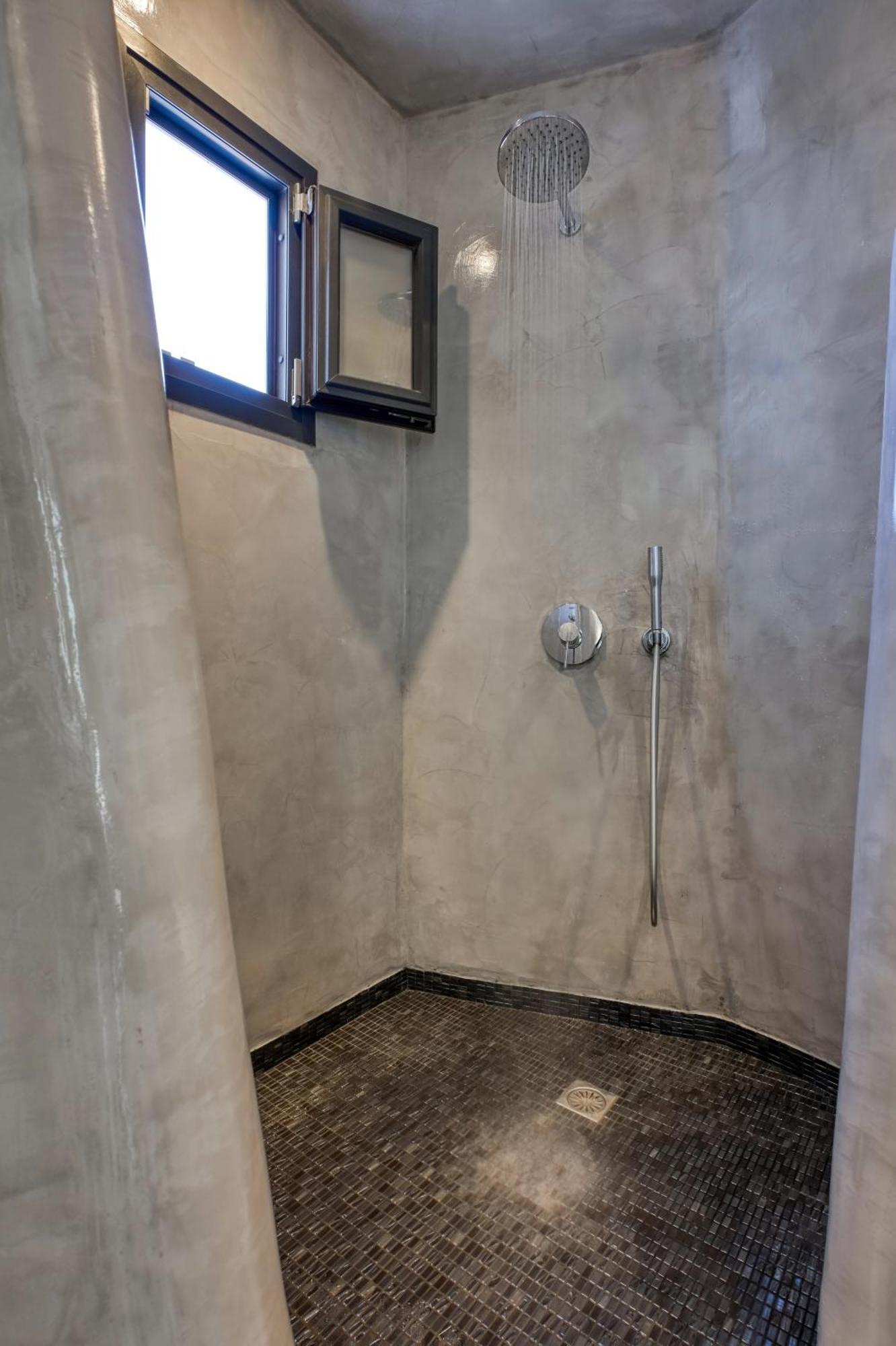 Elegant Suite outdoor heated private Jacuzzi