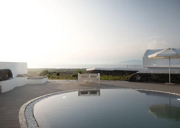 Danae Suites Santorini